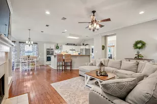 812 Woodland Ln, Conroe, TX 77302 - Photo 3