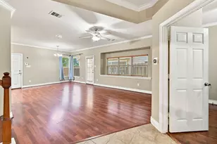 14334 Summer Garden Dr, Houston, TX 77083 - Photo 7