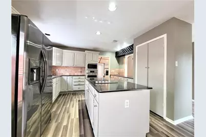 13122 Waldemere Drive, Houston, TX 77077 - Photo 7