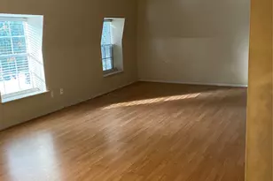 2601 Marilee Ln, Houston, TX 77057 - Photo 7