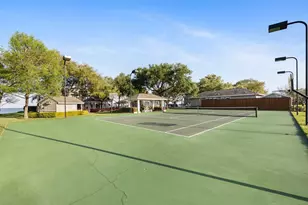 102 S R St, La Porte, TX 77571 - Photo 41