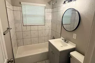 5142 Balkin St, Houston, TX 77021 - Photo 9