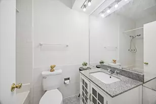 2213 S Braeswood Blvd, Houston, TX 77030 - Photo 11