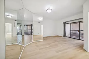 2213 S Braeswood Blvd, Houston, TX 77030 - Photo 3