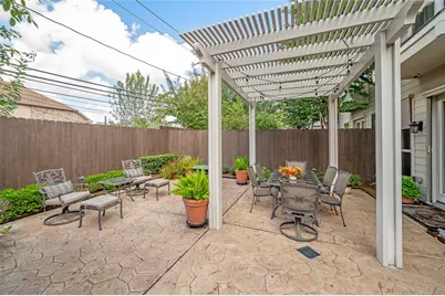 1339 Afton Street, Houston, TX 77055 - Photo 17