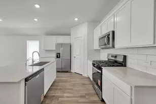 647 Delicate Arch Dr, Conroe, TX 77303 - Photo 11