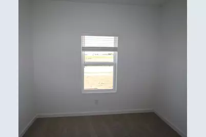 7811 Jade Crest Drive, Angleton, TX 77515 - Photo 9