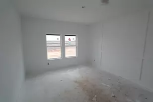 7811 Jade Crst Dr, Angleton, TX 77515 - Photo 5