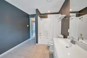 7318 Starbridge Dr, Houston, TX 77095 - Photo 27