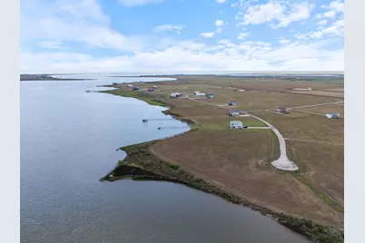 109 Bay Drive, Palacios, TX 77465 - Photo 9