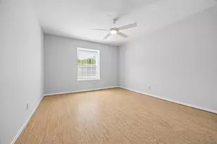 9025 Gaylord Dr, Houston, TX 77024 - Photo 15