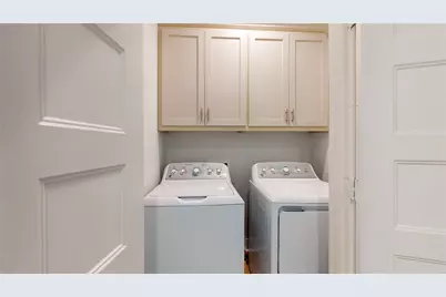 966 Mary Ann, Crystal Beach, TX 77650 - Photo 15