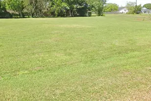 1908 Park Ave, Bay City, TX 77414 - Photo 1