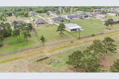 5111 Camp Creek Road, Baytown, TX 77523 - Photo 47