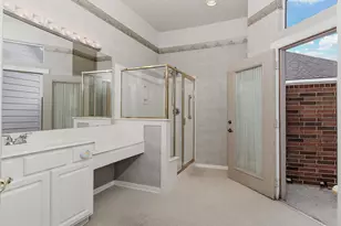 7 Sovereign Way, Conroe, TX 77384 - Photo 19