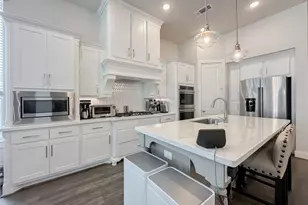 308 Mallory Ct, Montgomery, TX 77316 - Photo 19