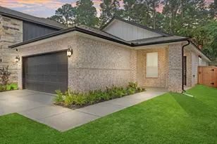 1749 Succotash Oak Ct, Conroe, TX 77304 - Photo 1