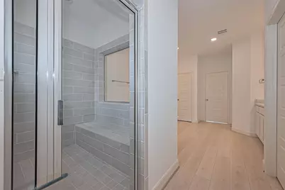 8927 Grovner Place, Houston, TX 77055 - Photo 23