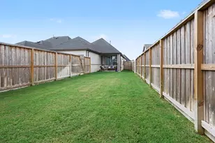 12019 Perch Dr, Mont Belvieu, TX 77523 - Photo 23