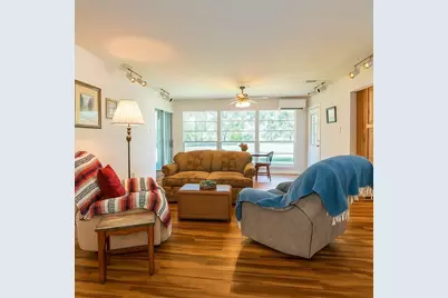 247 Warbler Lane, Livingston, TX 77351 - Photo 9