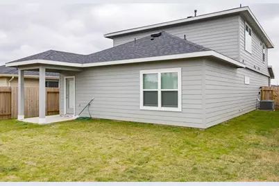 12832 Barnsbury Lane, Houston, TX 77047 - Photo 23