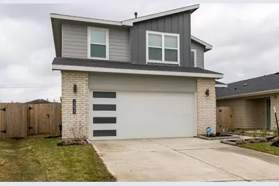 12832 Barnsbury Lane, Houston, TX 77047 - Photo 3