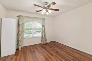 1146 Glenwood Canyon Ln, Houston, TX 77077 - Photo 19