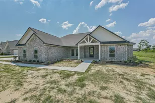 6427 Tomahawk, Baytown, TX 77523 - Photo 1
