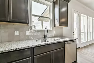 6427 Tomahawk, Baytown, TX 77523 - Photo 9