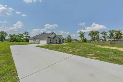 6427 Tomahawk, Baytown, TX 77523 - Photo 41
