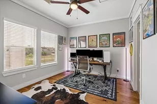107 Riley Ln, Houston, TX 77003 - Photo 19