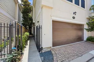 107 Riley Ln, Houston, TX 77003 - Photo 15
