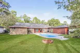 26218 Maplewood Dr, Oak Ridge North, TX 77386 - Photo 15