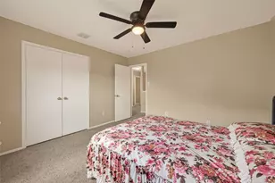 8907 Rainesville Ln, Houston, TX 77075 - Photo 17