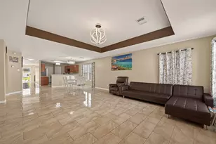 8907 Rainesville Ln, Houston, TX 77075 - Photo 7