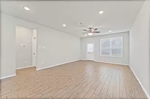 10818 Catclaw Ct, Tomball, TX 77375 - Photo 11