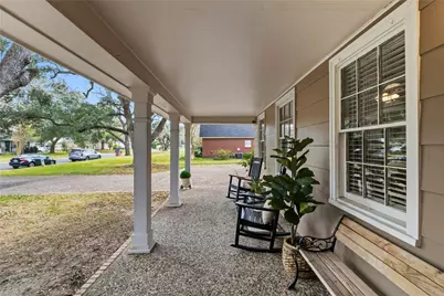 1902 Edgewood Street, Liberty, TX 77575 - Photo 5