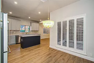 9582 Doliver Dr, Houston, TX 77063 - Photo 17