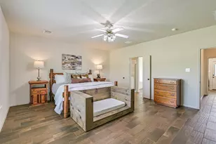 1404 Hollier Rd, Friendswood, TX 77546 - Photo 21