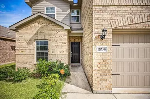 11034 Hillside Creek Dr, Humble, TX 77396 - Photo 3