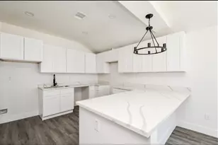5030 Rapido Rd, Houston, TX 77033 - Photo 3