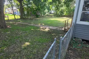 74 Co Rd 2415, Hull, TX 77564 - Photo 15