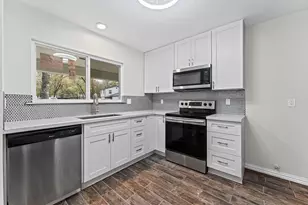 1808 N Red Cedar Cir, The Woodlands, TX 77380 - Photo 7