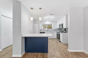 1808 N Red Cedar Cir, The Woodlands, TX 77380 - Photo 11