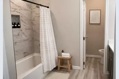 9315 Noel Street, Houston, TX 77033 - Photo 3
