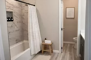9315 Noel St, Houston, TX 77033 - Photo 3