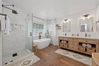 819 Maplewood Falls Court, Houston, TX 77062 - Photo 25