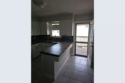 5208 Bernardo De Galvez, Galveston, TX 77551 - Photo 11