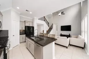4537 Whitehaven Pine Way, Rosharon, TX 77583 - Photo 15