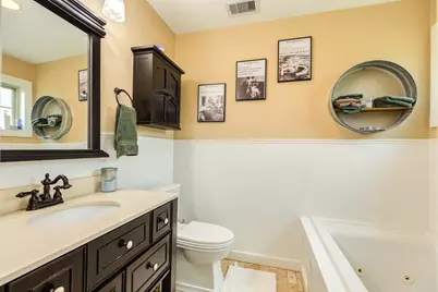 112 Blossom Street, Lake Jackson, TX 77566 - Photo 17